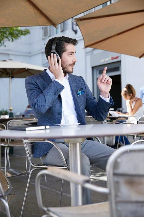 Sony MDR-1000X Wireless Bluetooth Noise Cancelling Ambient S... - Image 13