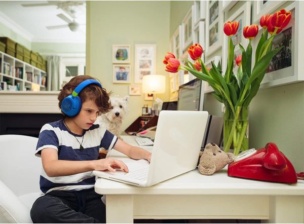 JBL Jr460NC Wireless Over-Ear Noise Cancelling Kids Headphon... - Image 10