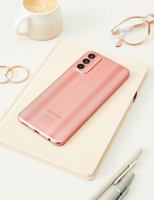 Samsung Galaxy M13 Mobile Phone SIM Free Android Smartphone ... - Image 3