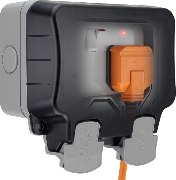BG Electrical Outdoor Double Switched Power Wall Plug Socket... - Image 2