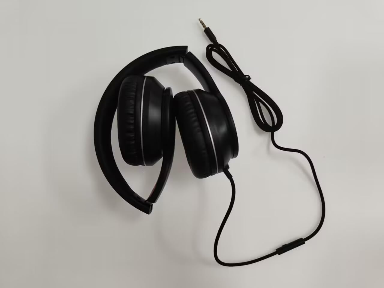 LORELEI X6 Over-Ear Headphones With Microphone, Lightweight ... - Image 12