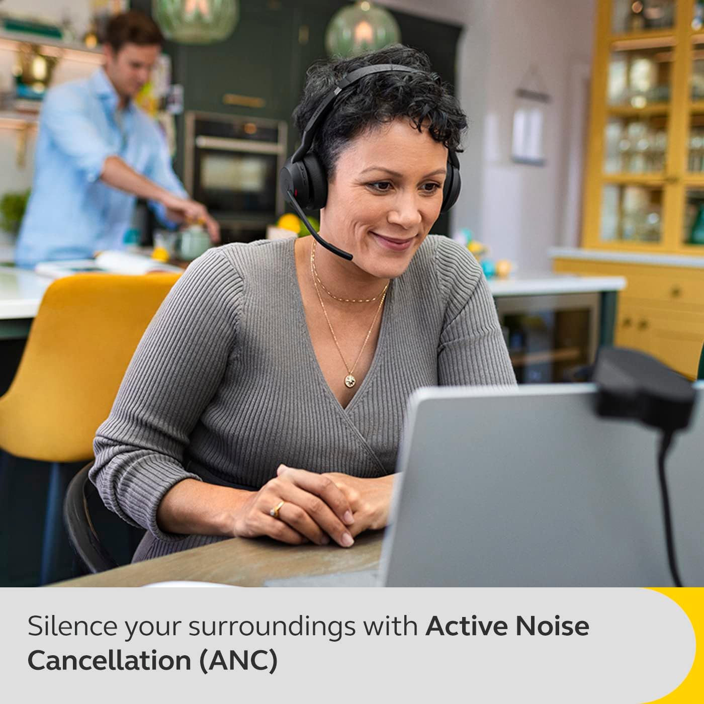 Jabra Evolve2 55 Stereo Wireless Headset Air Comfort Technol... - Image 5